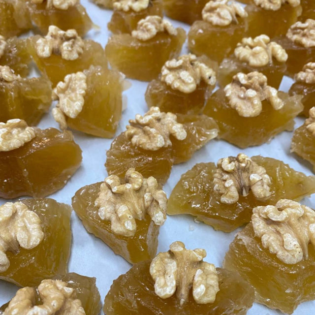 Abacaxi cristalizado com nozes 300 g ou 450 g